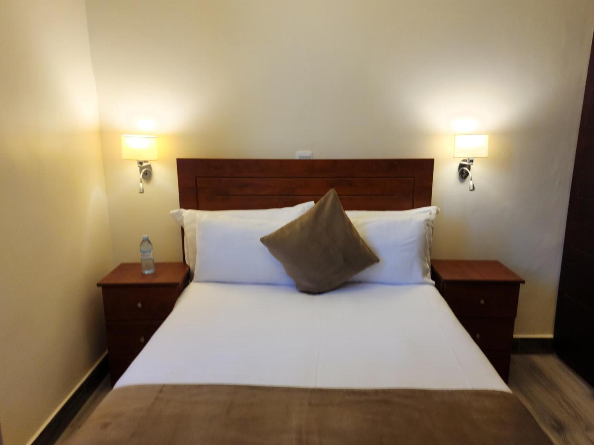 Entebbe Stay Apart-Hotel Szoba fotó